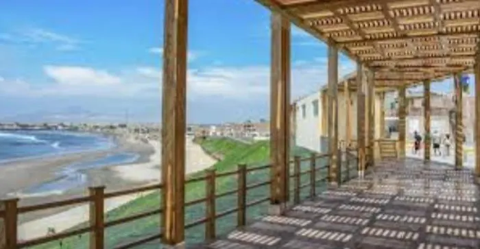 Hotel Chicama Home And Lounge