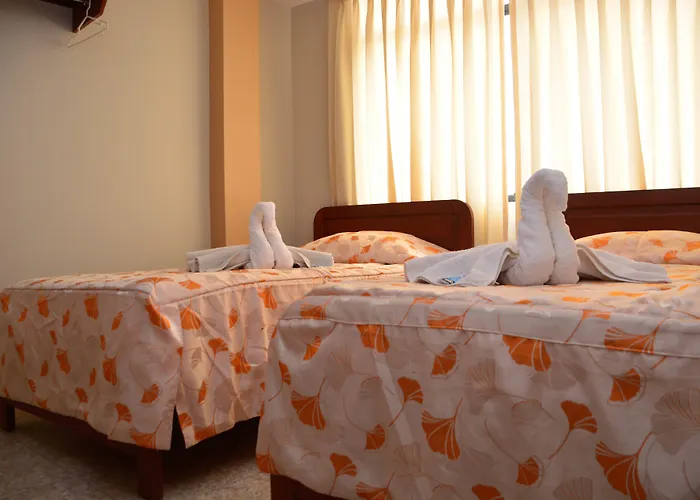 Hotel Jorge Chavez
